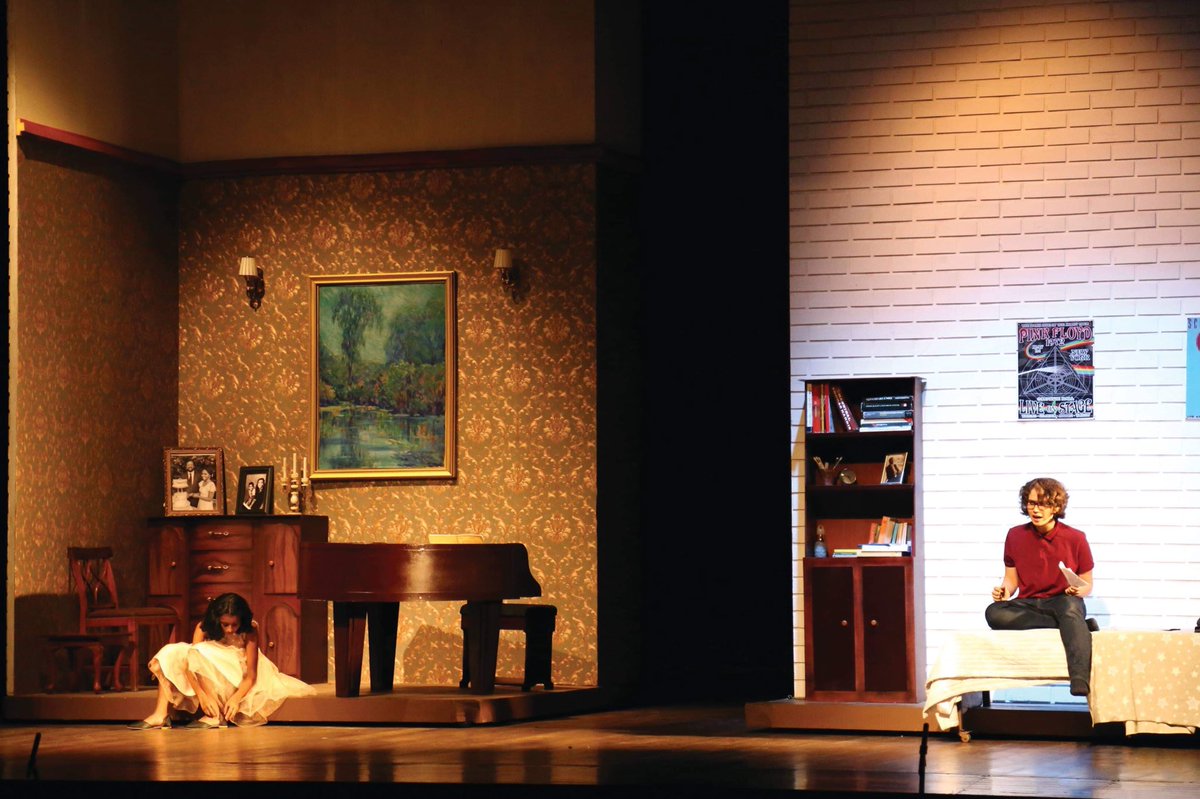 ArtraMag's tweet image. We found  #FunHome (2018), directed by #SashanePerera #explicitly #exploring #therole which #light plays in highlighting the significant themes of the #TonyAwardwinning #musical. #Readmore on artra.lk/articles/art/p…