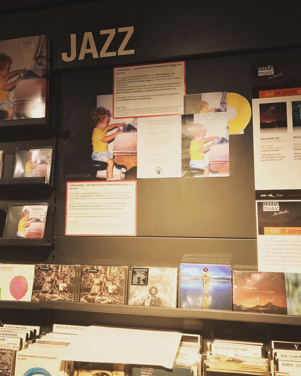 DoronSegal2's tweet photo. My album is available as vinyl and cd at . #DussmanndasKulturKaufhaus.
Berlin friends , go check it out !
#doronsegal #debutalbum #jazz #berlin #dussmann #piano #pianist #picoftheday #pictureoftheday #vinyl 
#thankfull https://t.co/uCHkfr7OSb
