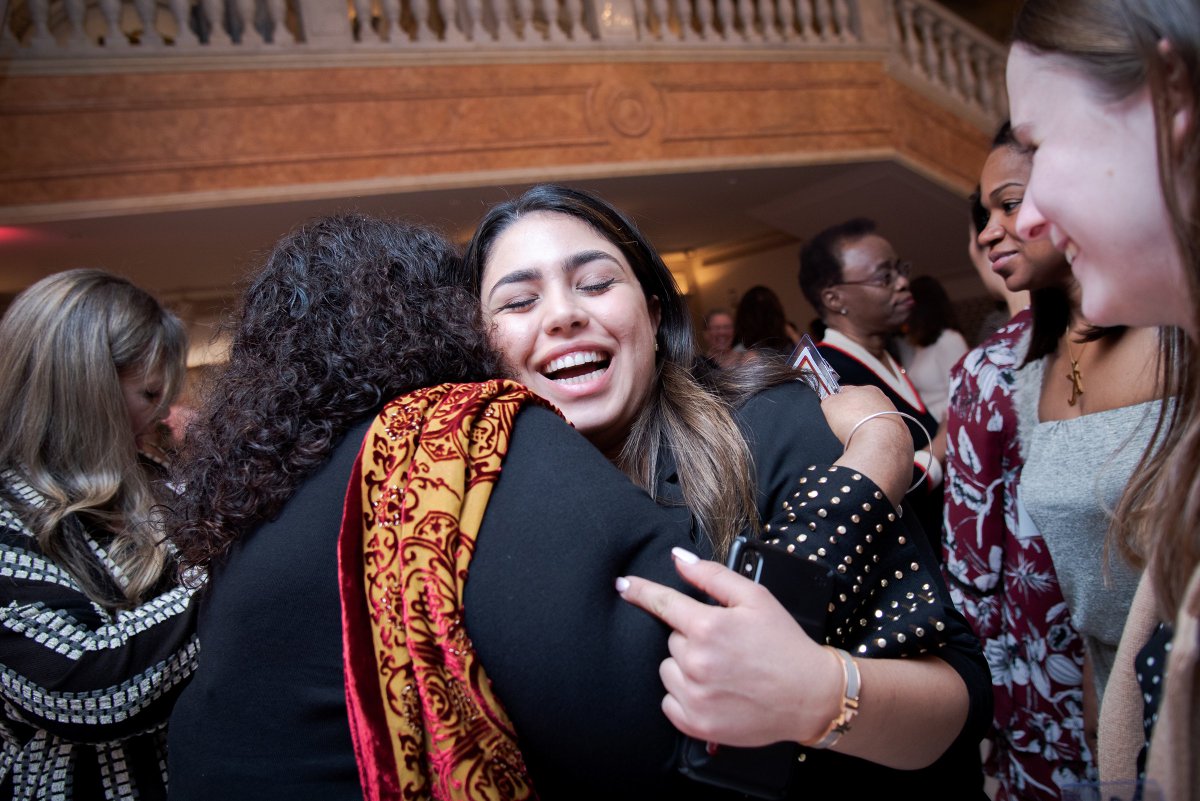 USCAlumni's tweet photo. #TBT to two days of empowering conversation, new friendships and Trojan Family Spirit! Check out more photos from the 11th Annual USC Women's Conference on our Flickr page here: https://t.co/0yWXwFepYd. 

#USCAlumni #USCWC #USCWCxDC https://t.co/RHEoKY3I7p