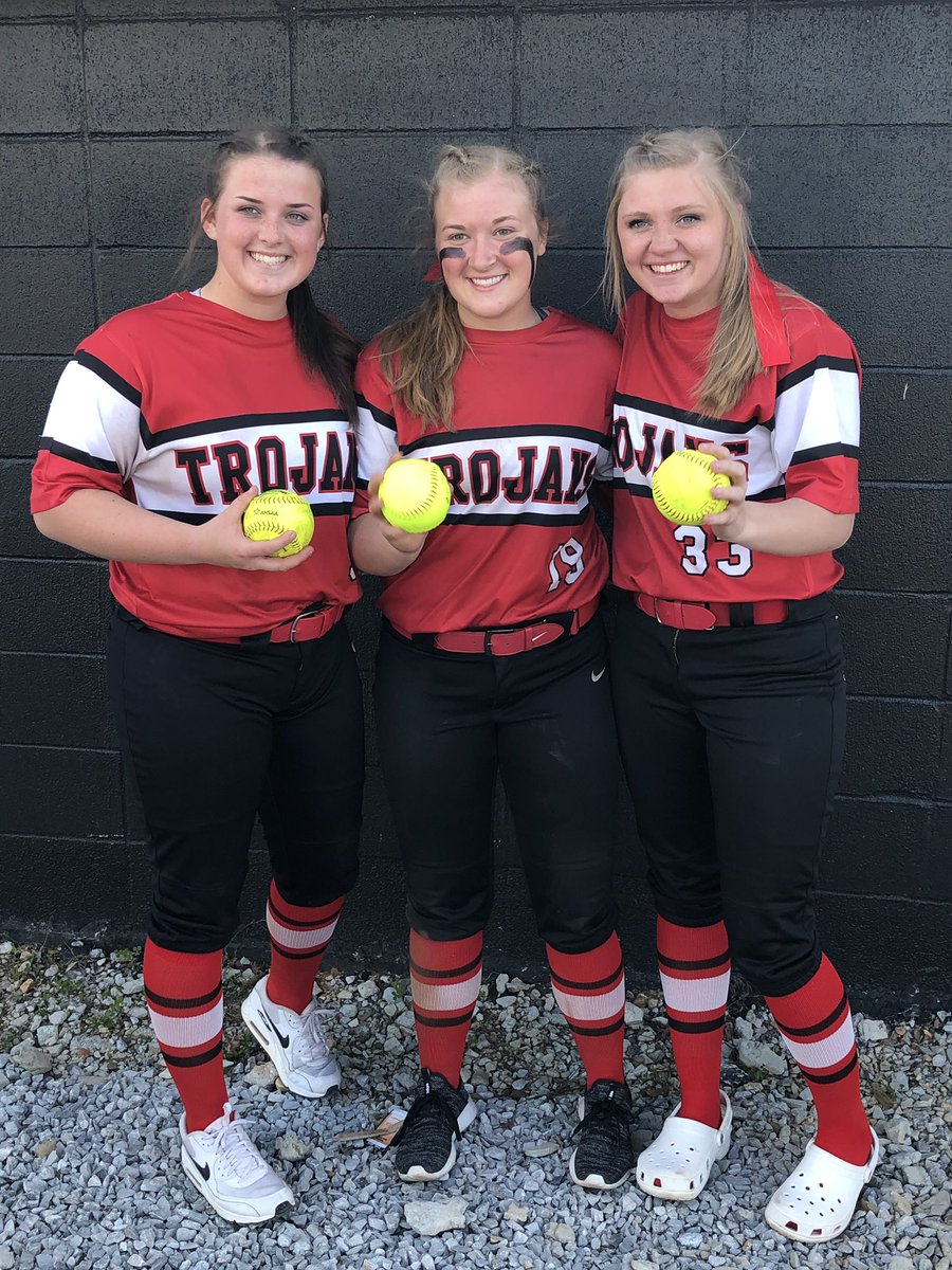 T_Stonecipher's tweet photo. #MSTrojanSoftball defeated Brooks 11-0! @mshstrojans @MSCSTrojans @TrojansMSHS Way to go, ladies!!! @madelyn_s1 https://t.co/I0u7fErwPo