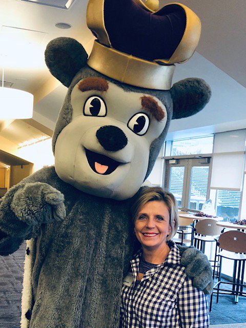 mkslonaker's tweet photo. Happy #jmugivingday from @TheJMUDukeDog and me! We are taking gifts until midnight EST ..... #askingmatters #givingmatters https://t.co/xT1rWxvNPG
