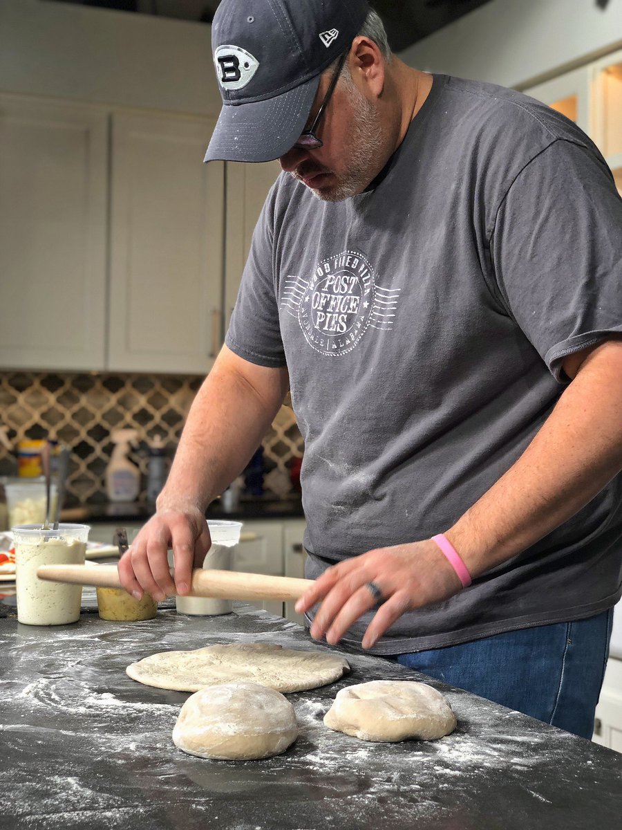 Post Office Pies tweet media