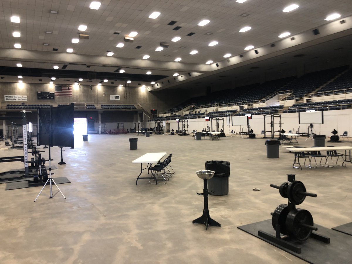 68_scotty's tweet photo. THSPA State Meet is set up. #PULLTOWIN https://t.co/Z49djiFUtJ
