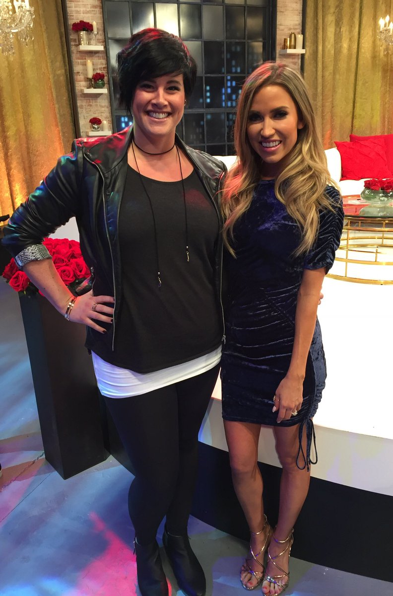 kris_quinner's tweet image. PUMPED to see my fave Bachelorette @kaitlynbristowe at her #springbreaktour show tomorrow night! 🎉🙌🏼💃🏻