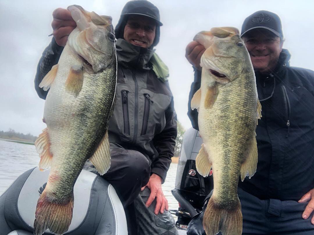 Me and <a href="/royhawkfishing/">Roy Hawk</a> with a few good ones! #bigginsareeatingthelittleuns #simmsfishing #simmsbass #forgettheforecast