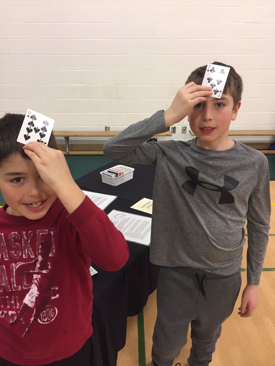 MsCraig_Bernard's tweet image. Thank you to @SHOJ_HCDSB for hosting a very engaging Math Night and providing delicious snacks through the salad bar Program.