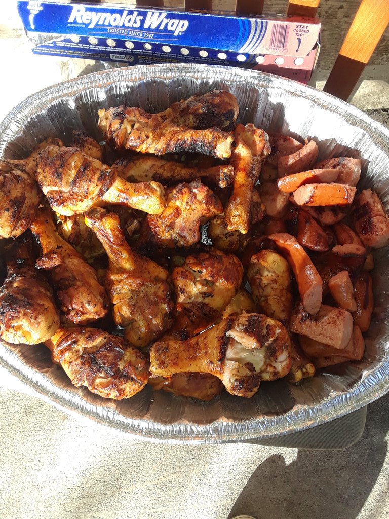FrankIF4's tweet photo. BBQ the next day#weeattolooseweight https://t.co/pXfLj6HS1V