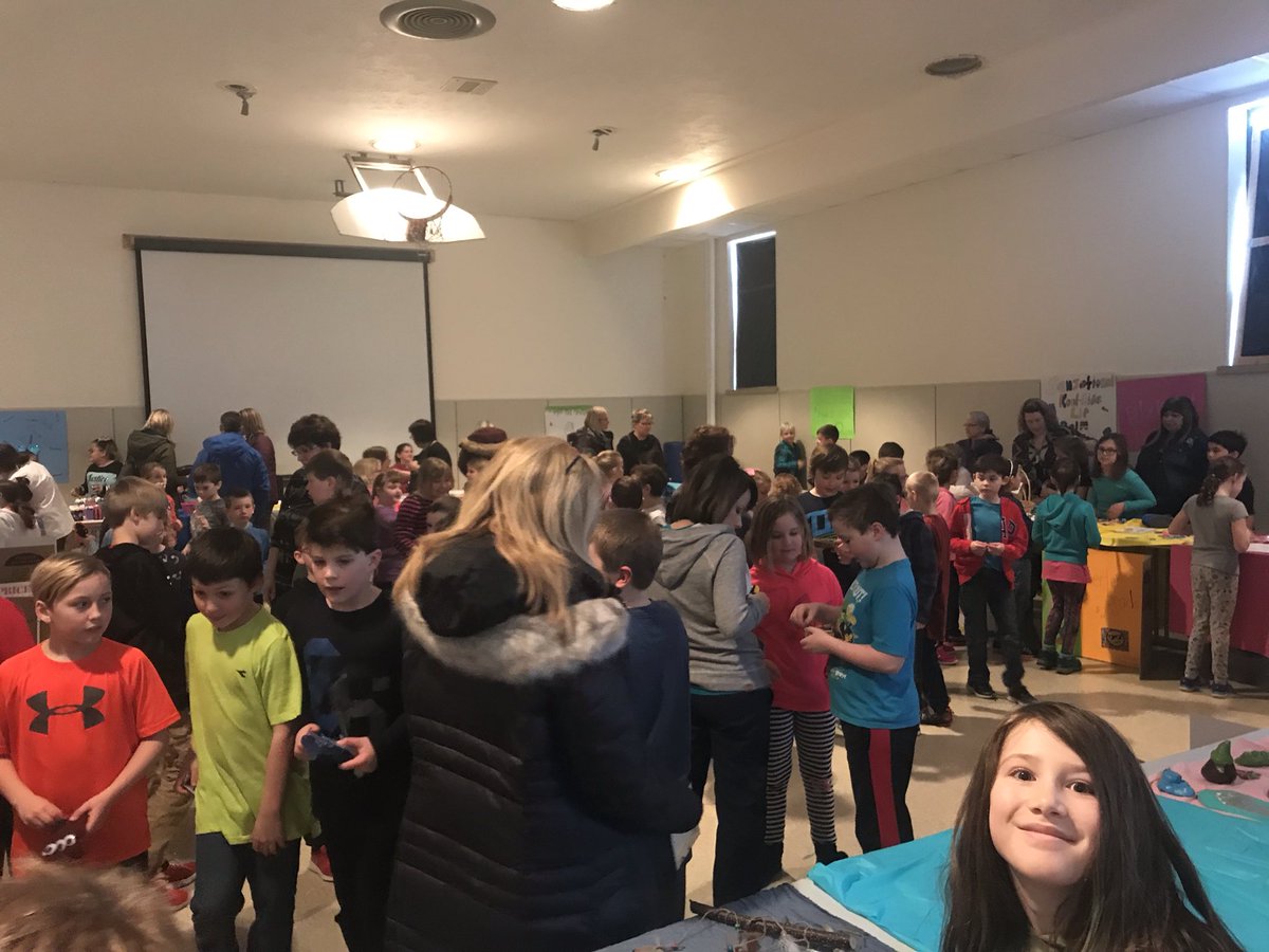 AESFunWing's tweet photo. Our Young Entrepreneur Sell Day was a #Success @ASD_West @Andover_Elem #Grade4s https://t.co/U4AIeqSCVl