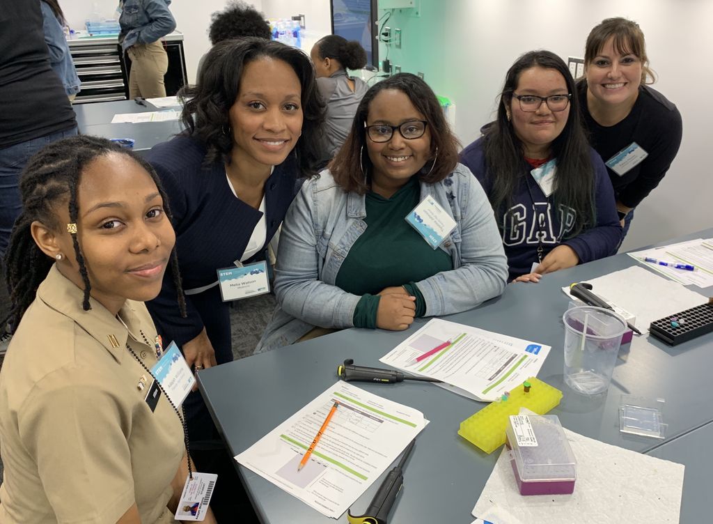 LearningUNDFTD's tweet photo. “Just because no one in your organization looks like you, doesn’t mean you are ill prepared to do your job.” -Melia Watson, STEM Leadership Experience panelist #STEM #womeninSTEM #STEMLegend @Medtronic #LearningUndefeated https://t.co/dk8k1Fw2xK