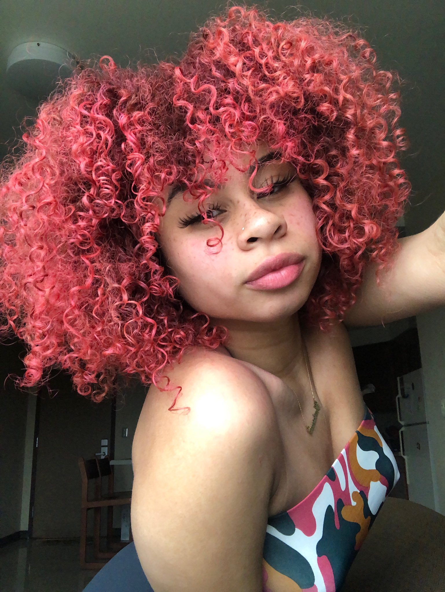 shai 🦋 on Twitter: "cherry red cola 🍒 https://t.co/LwcSXFDJtL" / Twitter