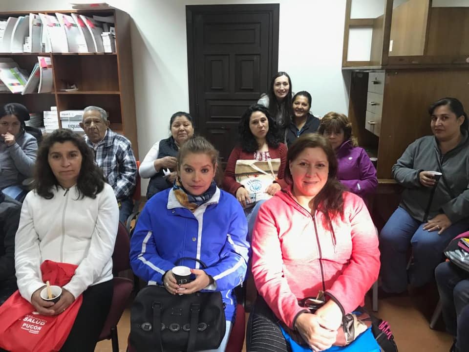Fosis_Nuble's tweet photo. Te estamos esperando! Recuerda que desde las 8:30 y 13:00 hrs te asesoramos en tu postulación en #FOSISÑuble. Estamos ubicados en Constitución 133, Chillán. Ven y cumple tus sueños 🙌🏻😁😁😁! #PostulacionesFOSIS2019 @FOSIS_Chile @CnGonzalezV https://t.co/GA4t4e52Lb