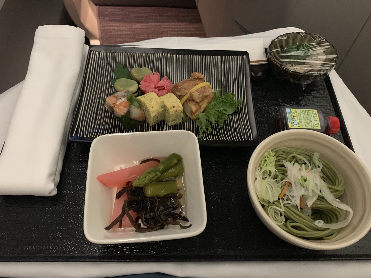 oneayjlaa's tweet photo. #MH71 #機内食クラブ #KUL https://t.co/Ct8qL2Liqr