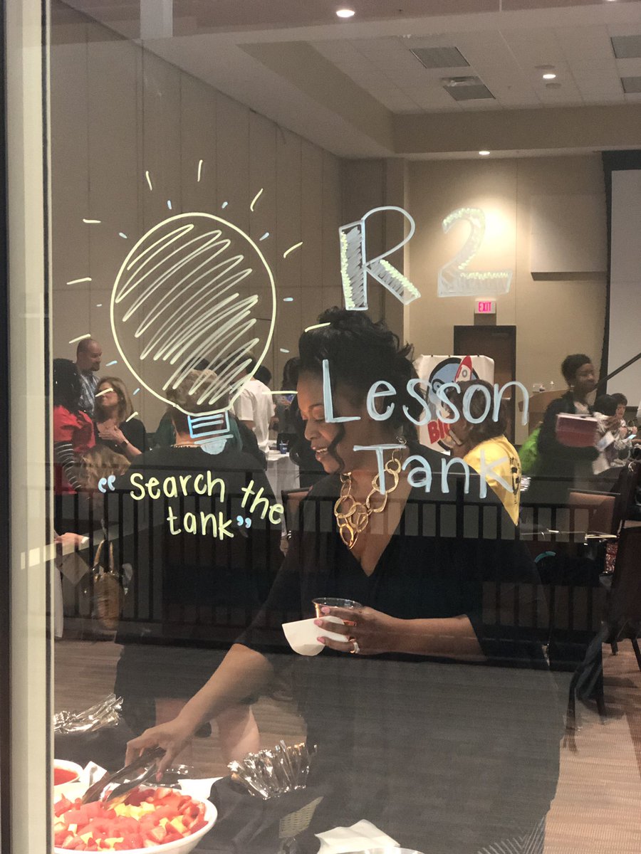 mrstechking's tweet photo. Honored to be a part of one of the WINNING teams tonight!!! Congratulations to all of the groups that shared this evening at the R2 Shark Tank. Our district is a lot brighter because of the ideas shared! #searchthetank #richlandtwo https://t.co/mGabgQc4xq