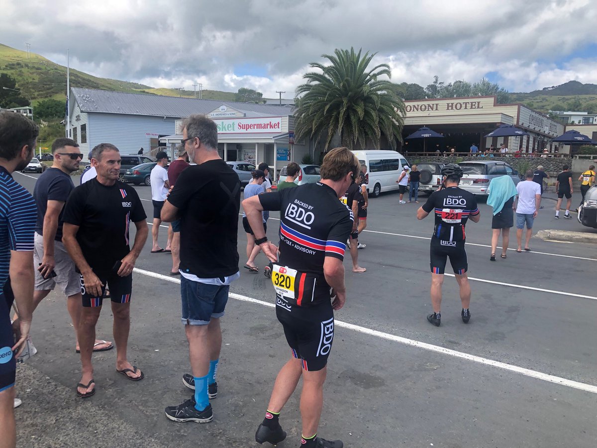 DOC_BDO's tweet photo. @ BDO TON 200 cyclists observe 2 minutes silence at Opononi . RIP https://t.co/gDxhKD8RYl
