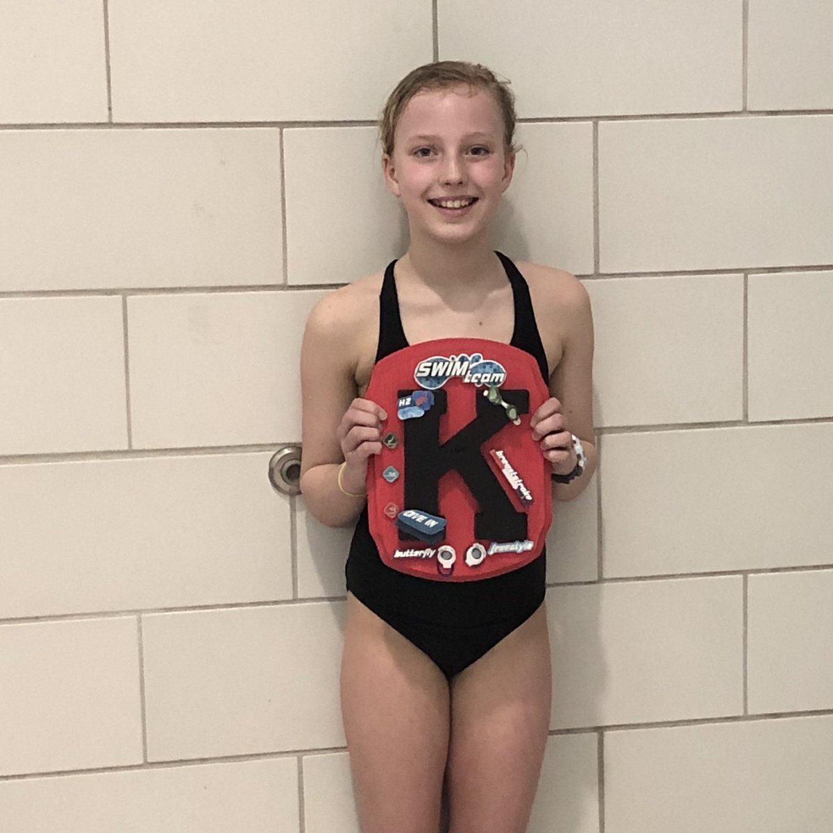 kwswimming's tweet photo. Last D2 kicking award of the winter season - Josie S! Way to go! #representKW #killerkicking #kickingchampion https://t.co/McnGK29lGU