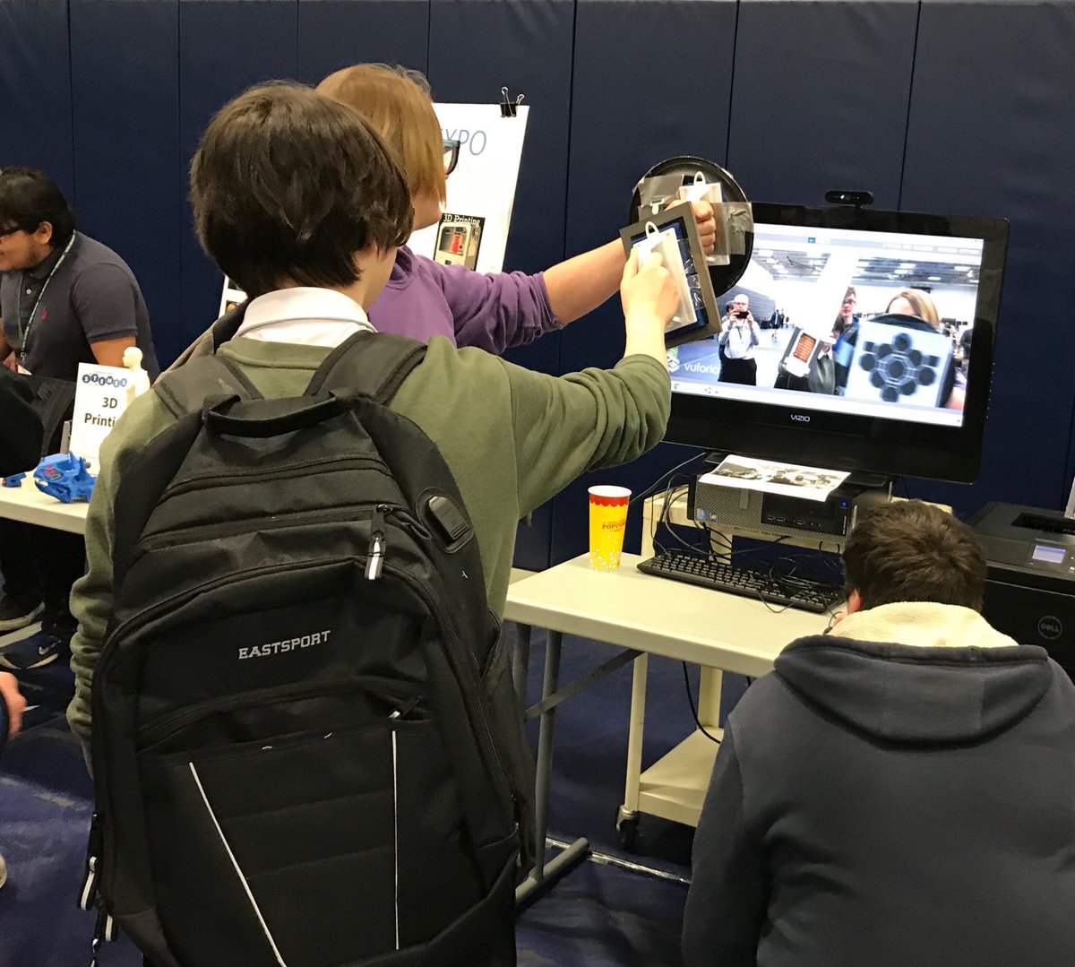 ThomasJLemon's tweet photo. The STEM Expo was held this evening at the Stanton Campus of ⁦⁦⁦⁦@delawaretech⁩. Great event. https://t.co/txlPVPXfWP