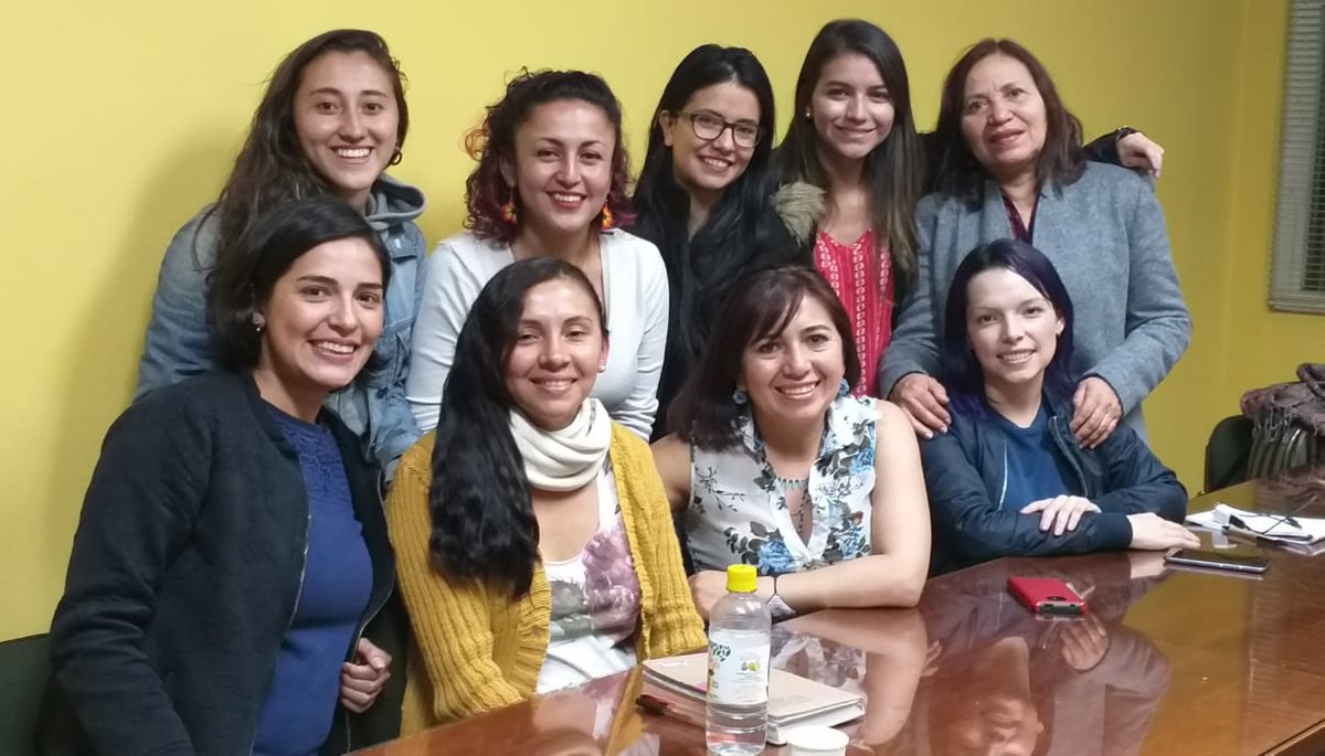 En #Bogota Mujeres del <a href="/notipaco/">Partido Comunista Colombiano ☭</a>, <a href="/ColombiaHumana_/">Colombia Humana</a>, @farc_bogota, <a href="/LA_JUCO/">JUCO-NACIONAL</a> <a href="/orgsociales_co/">Centro Oriente</a> y <a href="/CiudadMovCol/">Ciudad en Movimiento COL</a> nos juntamos para eliminar las violencias contra las mujeres del movimiento social y para construir juntas una ciudad con dignidad.