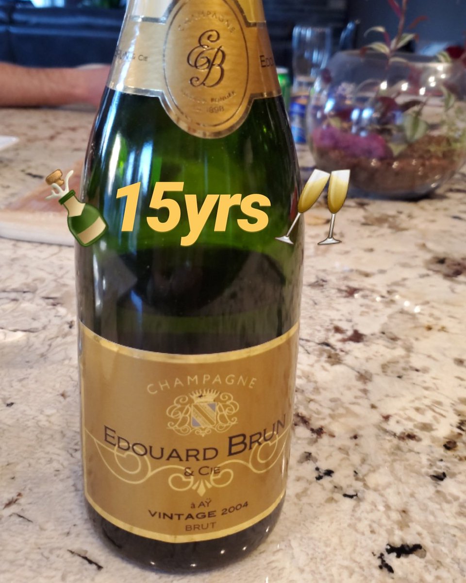 TheWineCellarAB's tweet photo. #edouardbrun #Champagne #bubbles #yegwine #2004 #vintage https://t.co/wWZylYE7Ik
