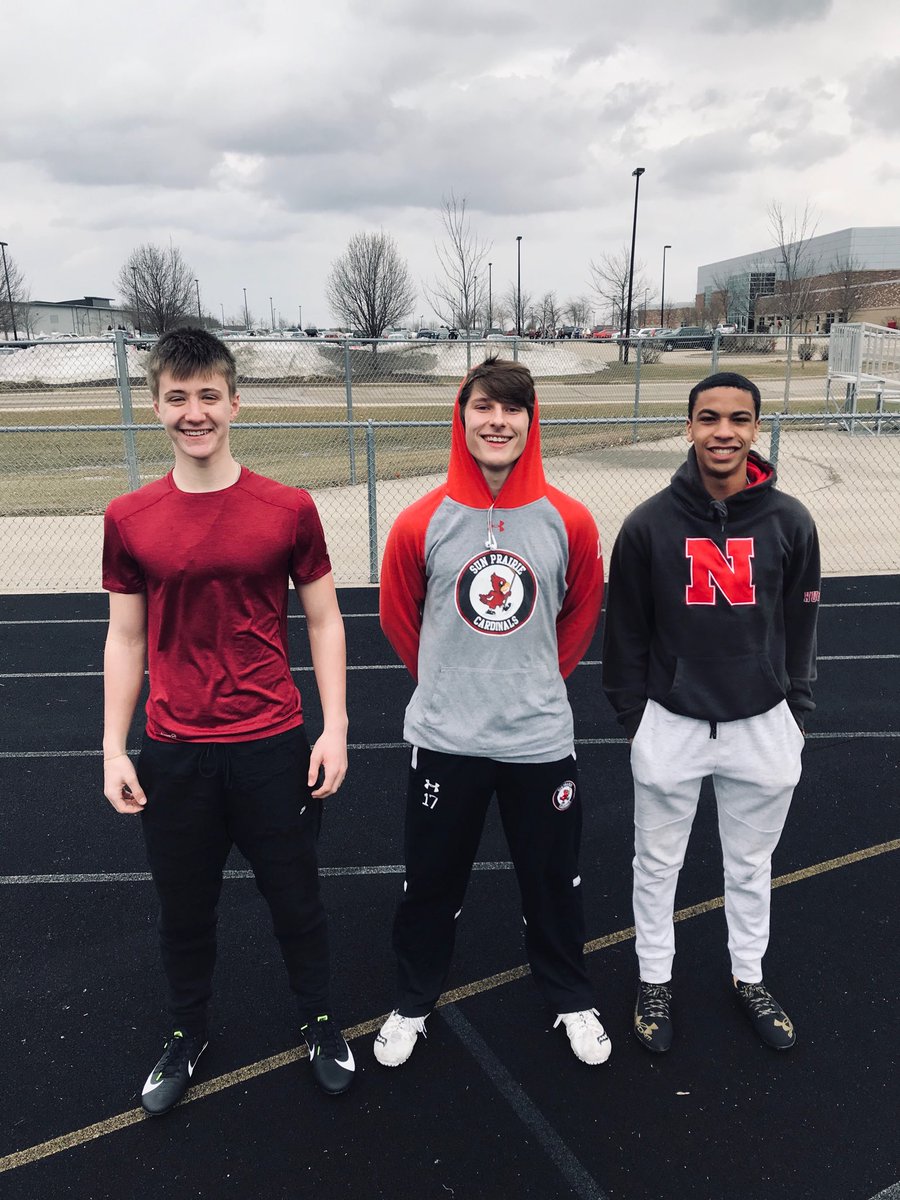 SP_EastTF's tweet photo. X Factor Star Cone Agility Drill Top 3 Boy Finishers
Tyus Wills 6.87
⁦@The_Traut_⁩ 6.93
Mason Rix 7.28
#fastbirds #oldschoolnewschool https://t.co/kljWDsBRc2