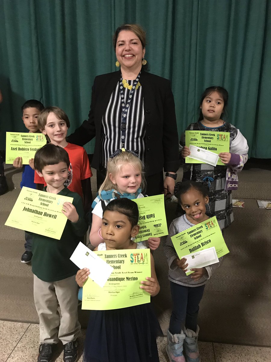 AlgerMalger's tweet photo. Celebrating our future innovators! #TCSTEAM #Koalasclimb https://t.co/rxITBVMHJ2