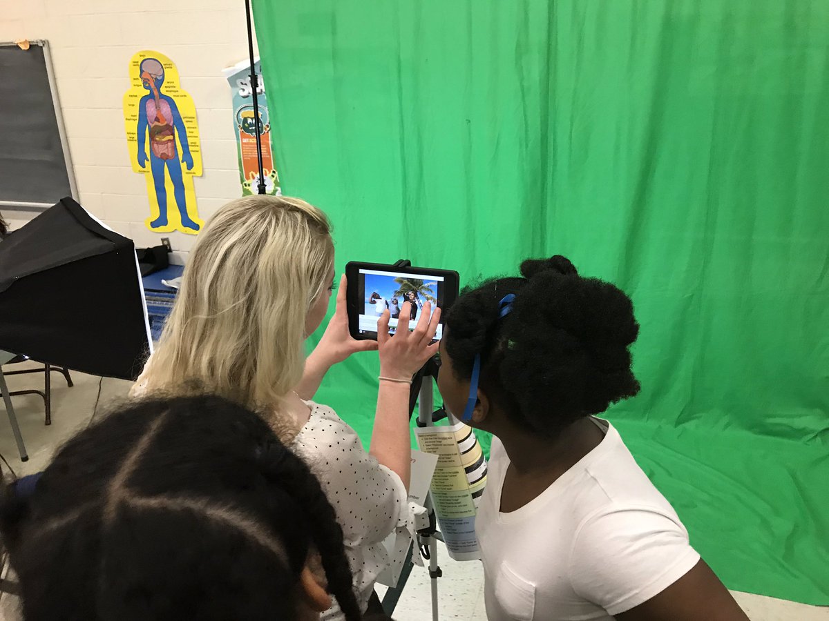 AlgerMalger's tweet photo. Celebrating our future innovators! #TCSTEAM #Koalasclimb https://t.co/rxITBVMHJ2