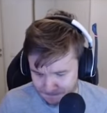 teos_face's tweet image. "look at how they massacred my boy"