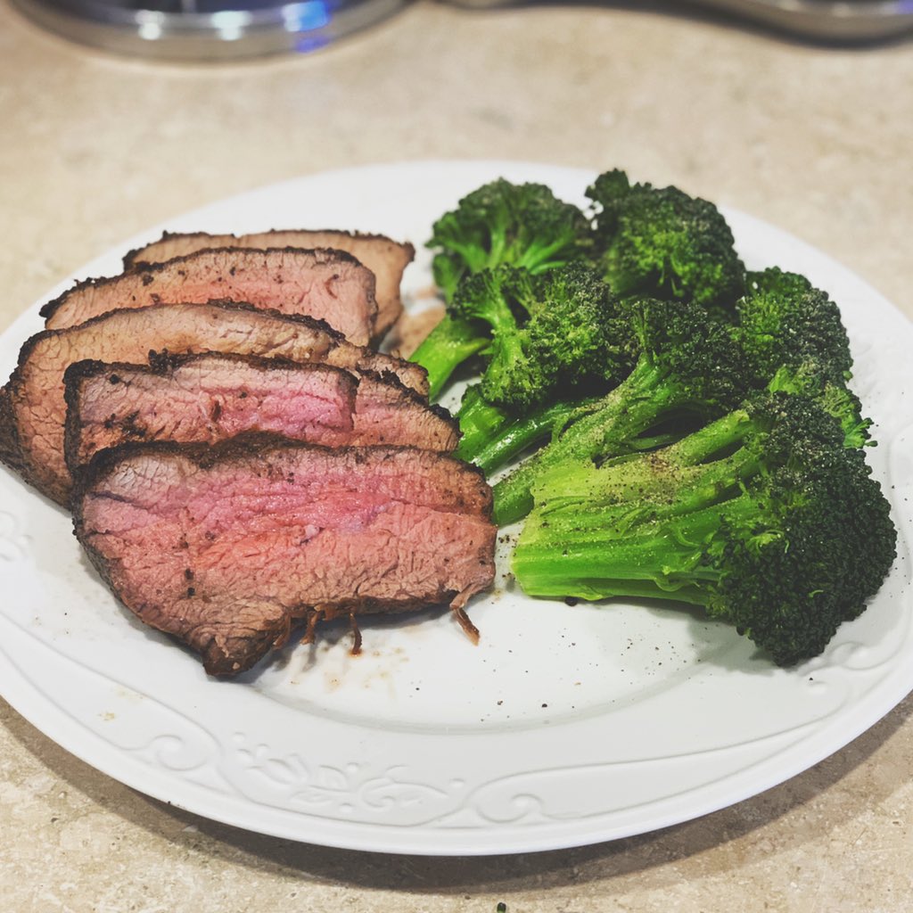 TBlazer5AS1's tweet photo. I think Iβm starting to get the hang of this. #ChefBlaze π¨π»βπ³π₯©π₯¦ππ€πΌ https://t.co/kGnG9IaLJJ