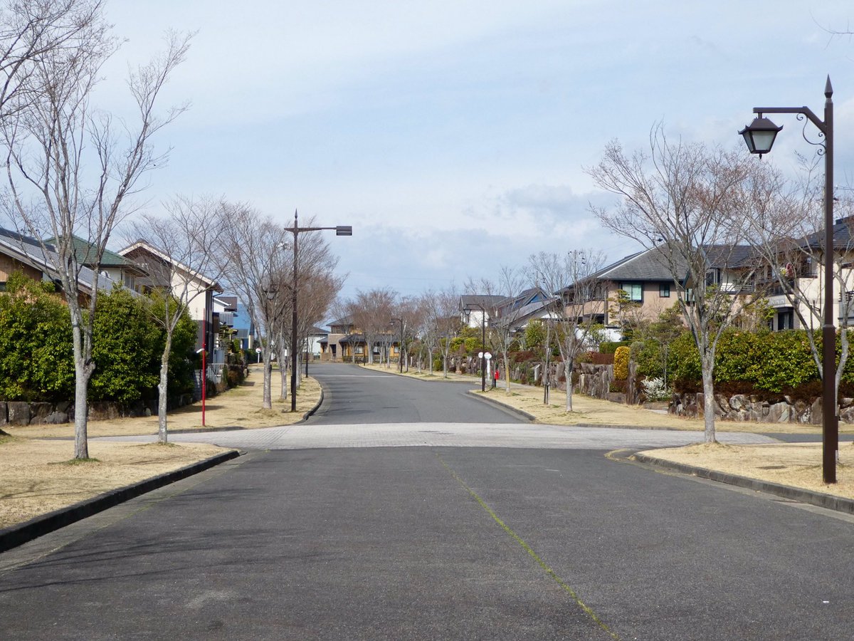 まっち 可児市 桜ヶ丘ハイツなぅ 岐阜県屈指の高級住宅街 まるで公園のような美しい景観が続く まっち 可児市 桜ヶ丘ハイツなぅ 岐阜県屈指の高級住宅街 まるで公園のような美しい景観が続く