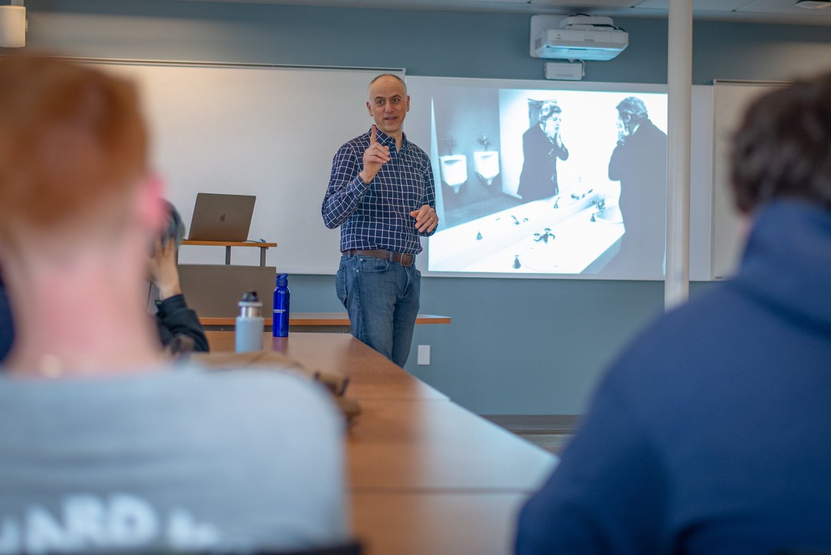 Thanks to documentary filmmaker <a href="/_danhabib/">@_danhabib</a> for coming by and talking to our <a href="/UNHJournalism/">UNH Journalism</a> <a href="/UNHCOLA/">UNH COLA</a> class.  Lots of great tips and always great seeing your work.