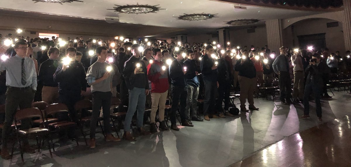 CHS__Relay4Life's tweet photo. During the kickoff for the 2019 Relay For Life this morning, students were asked to stand and raise their flashlight if they, or someone they know has battled cancer. Thank you to everyone who participated and helped to show cancer’s effect on our community. #whychs #fightcancer https://t.co/yVdHbSNnyO