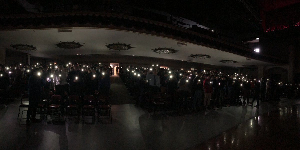 CHS__Relay4Life's tweet photo. During the kickoff for the 2019 Relay For Life this morning, students were asked to stand and raise their flashlight if they, or someone they know has battled cancer. Thank you to everyone who participated and helped to show cancer’s effect on our community. #whychs #fightcancer https://t.co/yVdHbSNnyO