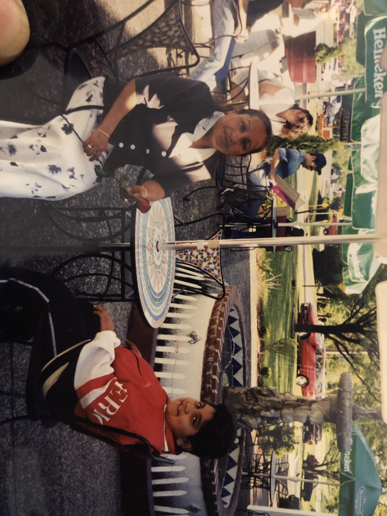 mjakex11's tweet photo. Love you mom! 💚I know they got the internet in Heaven. Maybe she’ll reply. 🤷🏽‍♂️👏👨🏽‍💻 https://t.co/NdngPEA2Gb