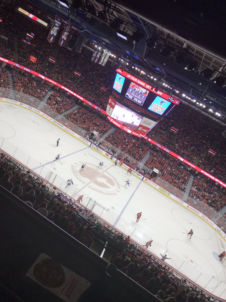 KJ2G_iggles's tweet photo. @NHLFlames #JEEPCOMPASSGIVEAWAY #giveaway #jeepgiveaway #GOFLAMESGO 
Section:IPC R1 S48 https://t.co/ZltHmIemdw
