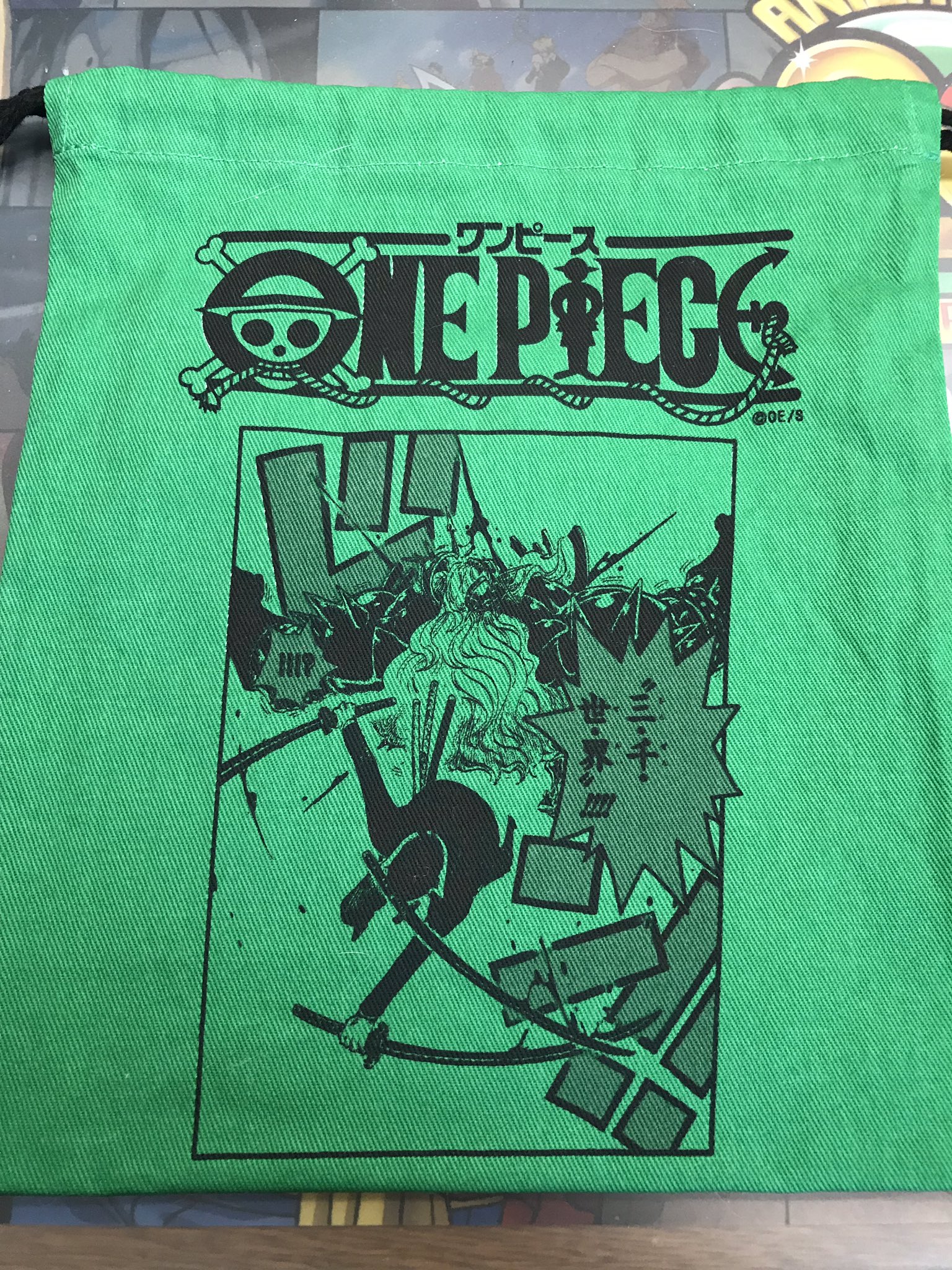 Twitter 上的 Kei One Piece垢 昨日 ジャンショで買ったこのゾロのキンチャク袋なんだけど 結構前に発売されてて持ってなかったから買っちゃった ドレスローザ編でのピーカ戦 三 千 世 界 ピーカを倒した後のこのセリフ 堅気に迷惑かけて