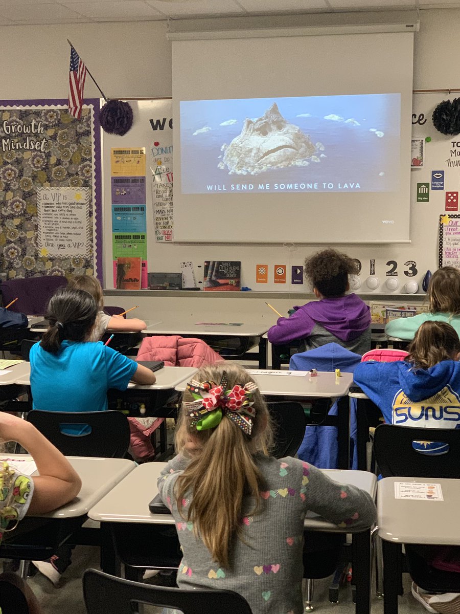 cssroberts's tweet photo. The kids loved using #pixar short films to study how characters change over time and face problems in the story! Loving our Reading and Math STAAR flex groups! ๐โค๏ธ๐ #thirdgrade #OnlyOneLakeview https://t.co/gBp73pRyF4