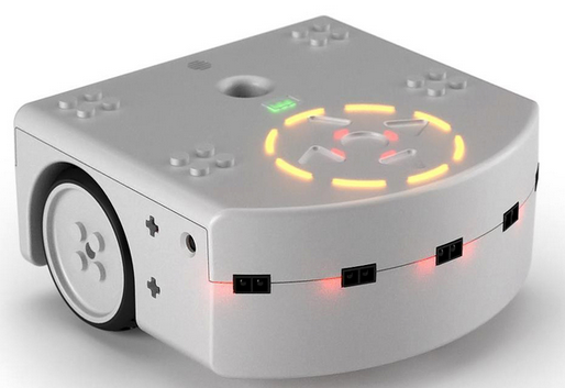Putting together some final touches for Makerspace/Interactive Zone, 25+ students showing us how it's done #Makeymakey #sphero #GoogleExpeditions including some great resources from <a href="/Tribotix/">Tribotix</a> - register for FREE PD nationaleducationsummit.com.au/freeseminarsbr…