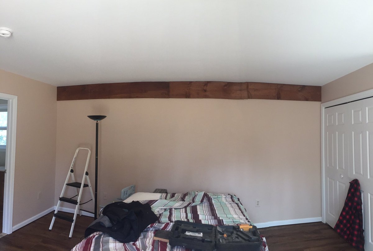 FarmGirlGeorgie's tweet photo. We put up an rough hewn unfinished header peg board in mom’s old bedroom. Hoping to add long dowels for the display of old baskets. After centering the planks, we had enough length for a new shelf with Uncle Joel’s carving. #renovation #pegboard #oldbaskets https://t.co/9hEbVMlLuw