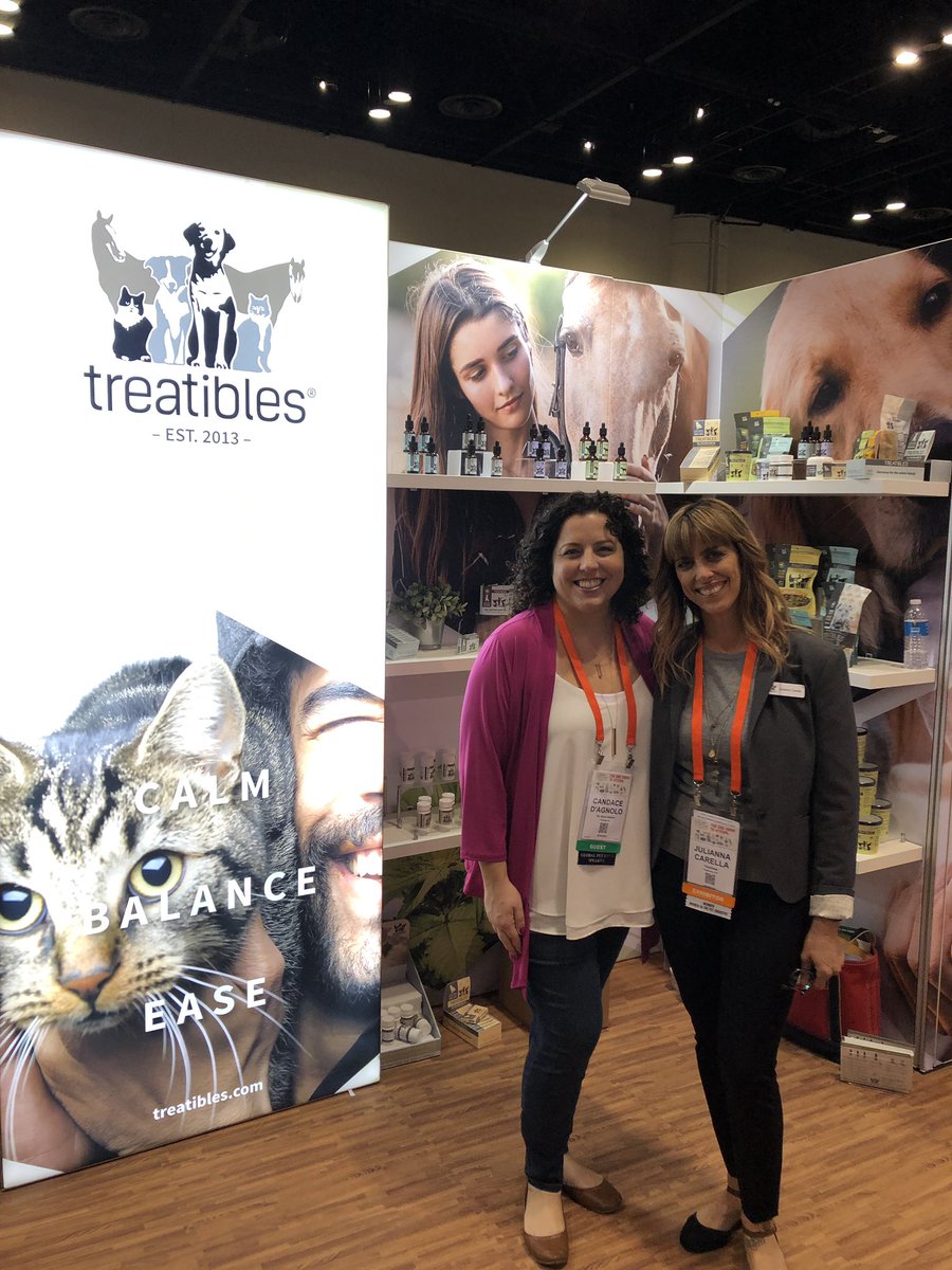 petbossnation's tweet photo. Stopping by to say hi to the @treatiblespets crew! #globalpetexpo #globapetboss https://t.co/P8MYSqDwik