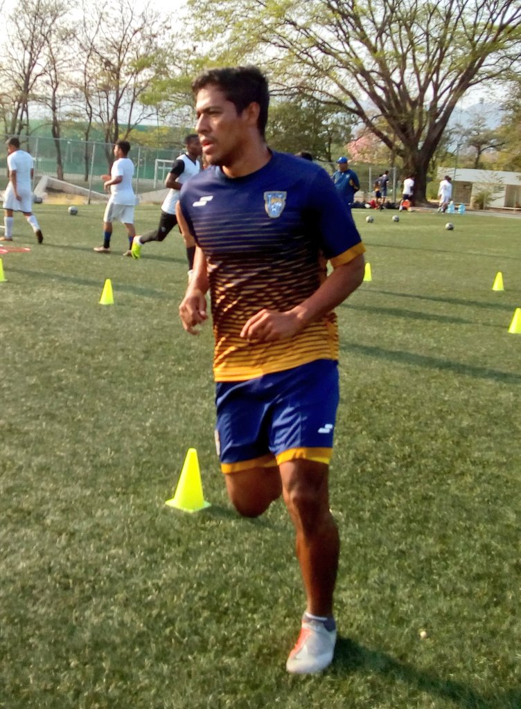 OCELOTES_UNACH's tweet photo. #MisOcelotes cerraron preparación, y se reportan listos para recibir este viernes a #Cañoneros 💪🐆⚽👊
#SomosOcelotes 
#EspírituUnach https://t.co/28Aj8JUdHH