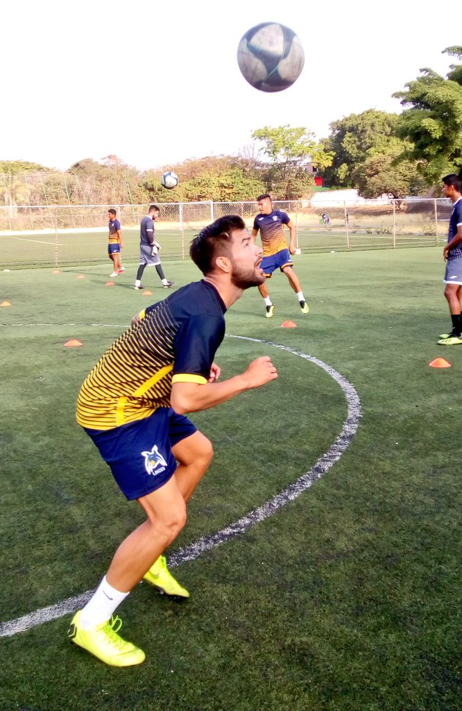 OCELOTES_UNACH's tweet photo. #MisOcelotes cerraron preparación y se reportan listos para recibir este viernes a #Cañoneros 💪🐆⚽👊
#SomosOcelotes 
#EspírituUnach https://t.co/fTbBLFfPZc