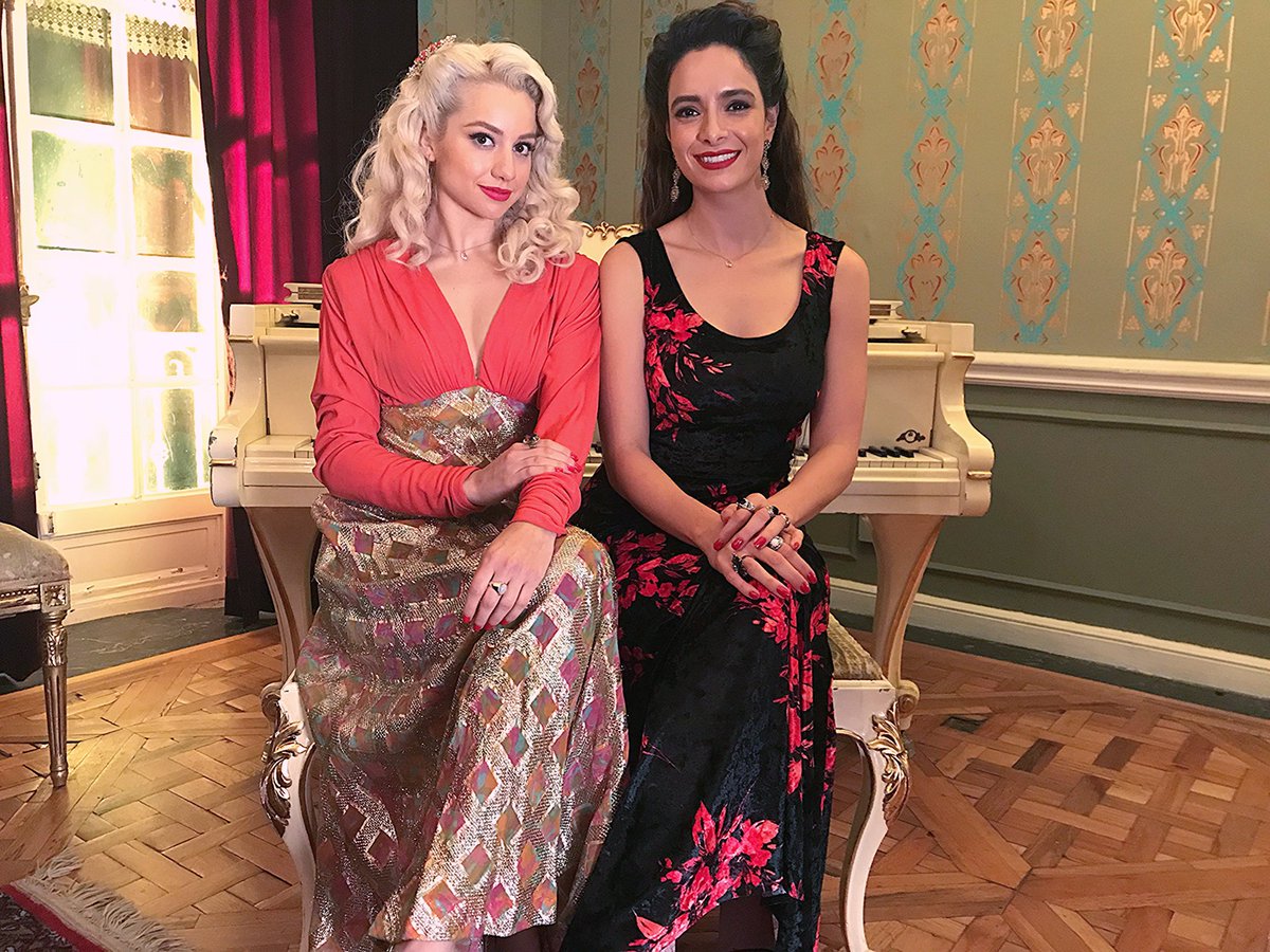 En 1938 vivieron éstos personajes reales, mujeres rebeldes, sagaces, devoradoras de vida, “locas”... mujeres con agallas, con ansias de romper paradigmas. Qué honor interpretar su vida, vivir sus sueños, hablar sus pensamientos. La bandida ya disponible por <a href="/amazon/">Amazon</a> <a href="/PrimeVideoMX/">PrimeVideoMX</a>