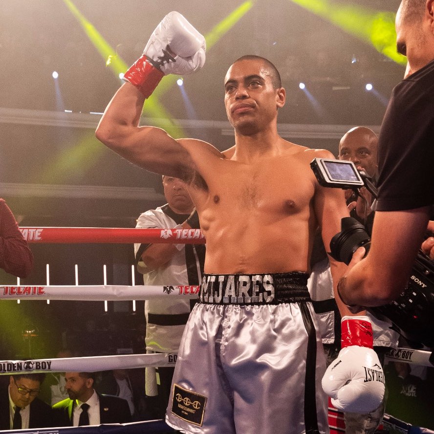 GoldenBoyBoxing's tweet photo. Super lightweight @JunebugMijares reruned to the ring with a unanimous decision victory! 💥🥊 https://t.co/0luc8LsPz3