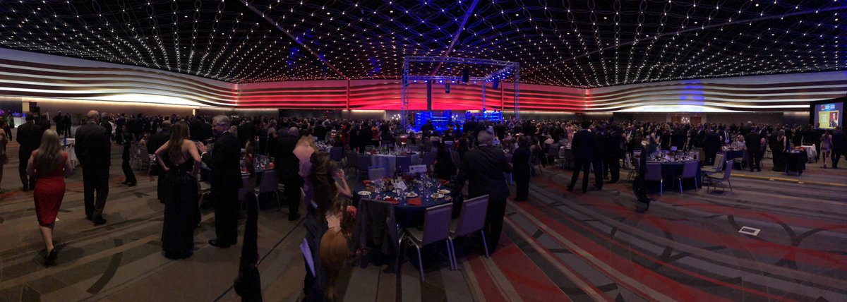 RECSATX's tweet photo. The house is a rockin! #FightNight2019 https://t.co/HlF9R6WmrY