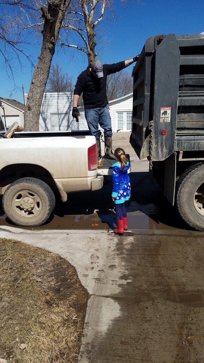 farmproud's tweet photo. Had a chance to help out a little bit in North Bend. Happy to say North Bend is rock solid. Homes, buildings, businesses, streets, sewer and water! A real mess! But the people? ROCK SOLID. https://t.co/PGU16Jdgrf