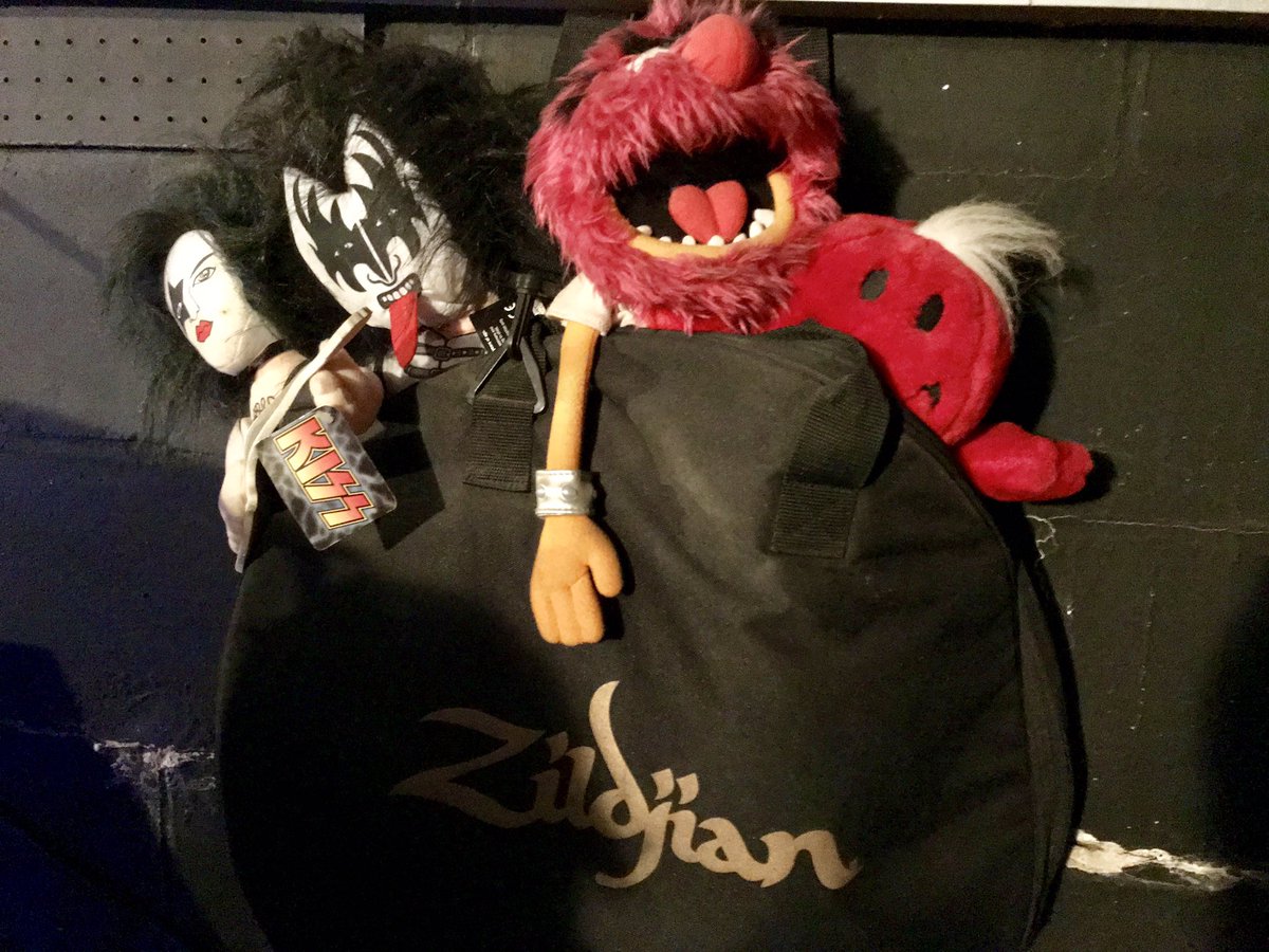 DoomedBurn's tweet photo. #ScenesfromtheStenchBox https://t.co/krVmUHi9ec