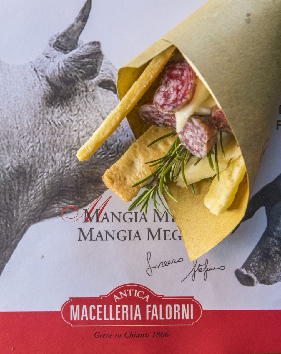 amfalorni's tweet photo. Voglia di street food? prova il nostro cartoccio con Salsiccia stagionata con Cinghiale, pecorino e schiacciata friabile. 
Street food addicted! Try our Cartoccio with Seasoned Sausage with Wild Boar, Pecorino and Crushed Schiacciata. https://t.co/Idh8UHLc8X