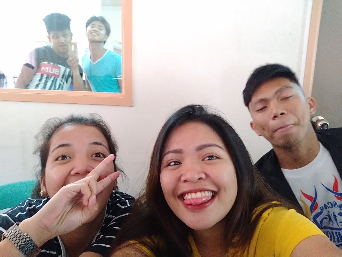 knxxianne's tweet photo. Ilang araw na lang tayong magkakasama..
#5Years ๐๐ https://t.co/MuGQ4iGGEj