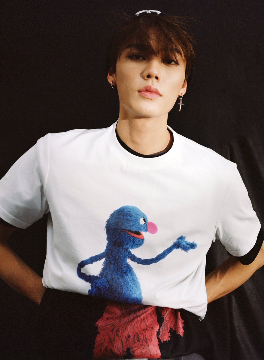 LIN YANJUN X PEACEBIRD MEN
나인퍼센트의 린옌쥔, 왕좌를 정복하다.

#Peacebirdmen #LinYanjun 

 더 많은 화보와 기사는 <데이즈드> 4월호에서 만나볼 수 있습니다.
Check out more of our editorials and articles in DAZED KOREA April print issue.