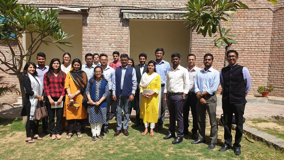 Navin Sreejith On Twitter Iisbatch2018 Had A Very Informative Interaction With Navneetanand Sir On The Topic Social Media In Government Communication We Discussed Various Practical Issues Of Government Communication Drawing Examples From,Line Art Drawing Ideas Aesthetic