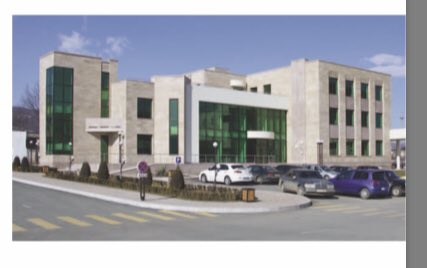 ADaoulatian's tweet photo. Conférence hier du Dr Davit Ishkhanyan de l’hôpital d’Oncologie de #Stepanakert capitale de la République de Artsakh dans les salons de l’#UMAF #Lyon.
Technologie et accès aux soins au rdv
Merci au @CLCCLeonBerard qui accueille le Dr Ishkhanyan pour un stage d’observation. https://t.co/ANcRBXnAE0